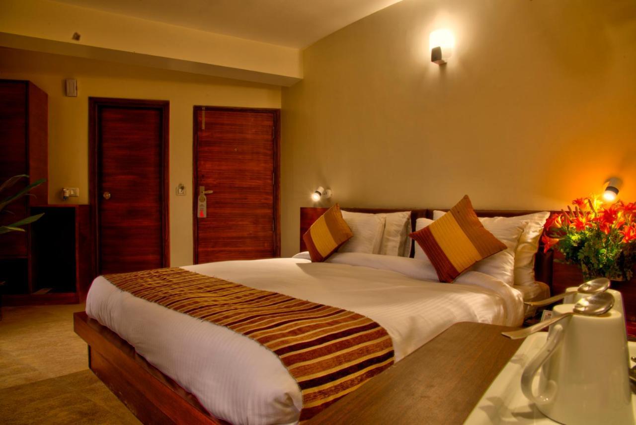 The Palm Resort-Luxuria ناينيتال المظهر الخارجي الصورة